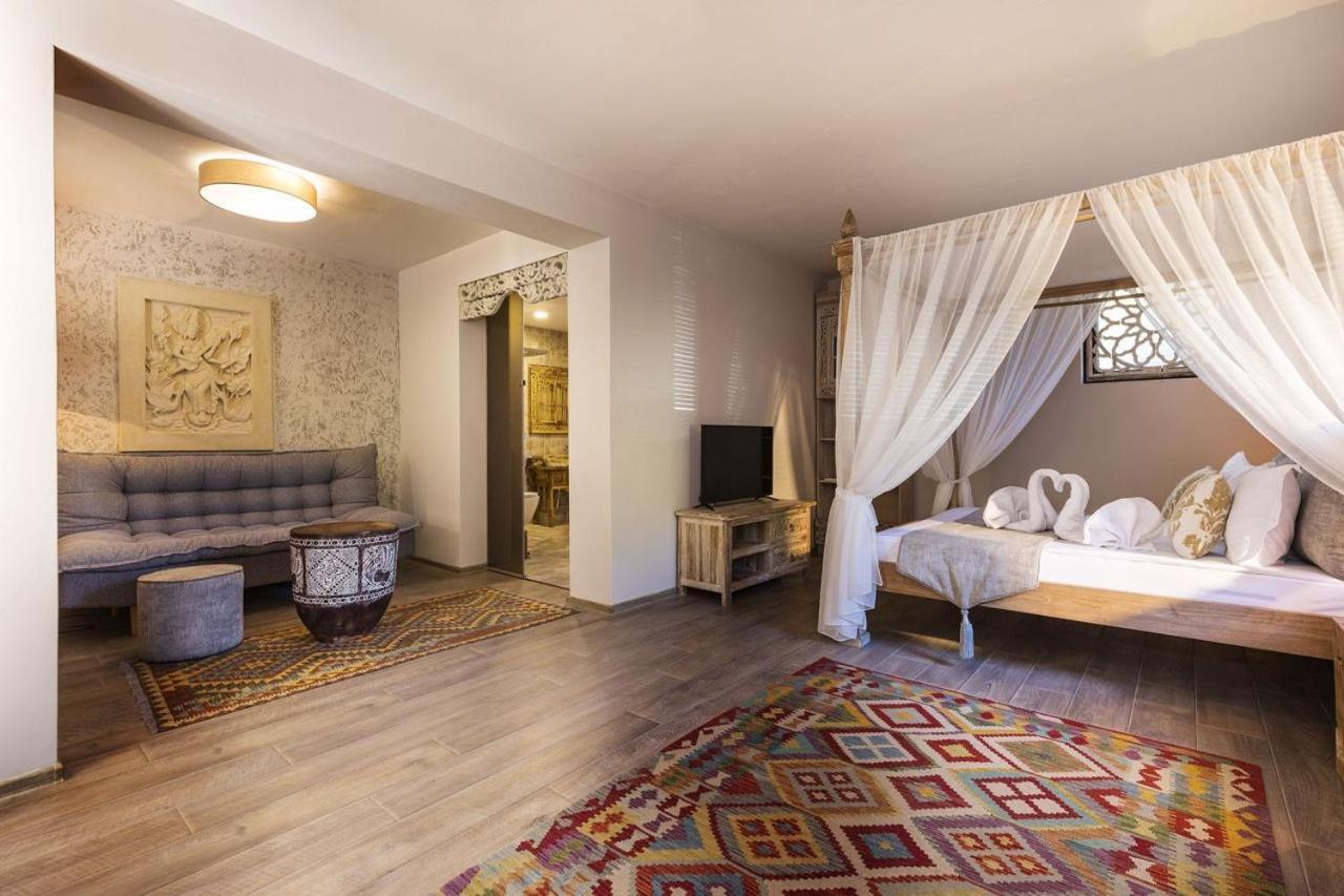 Boutique Hotel Horizont فارنا المظهر الخارجي الصورة
